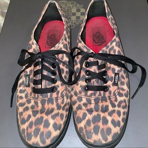 Leopard Vans 🐆🤎